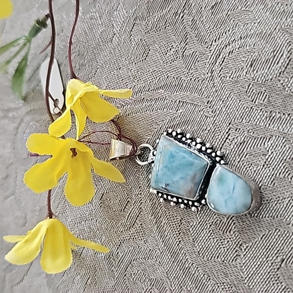 New Sterling silver Larimar pendant - Picture 2 of 8